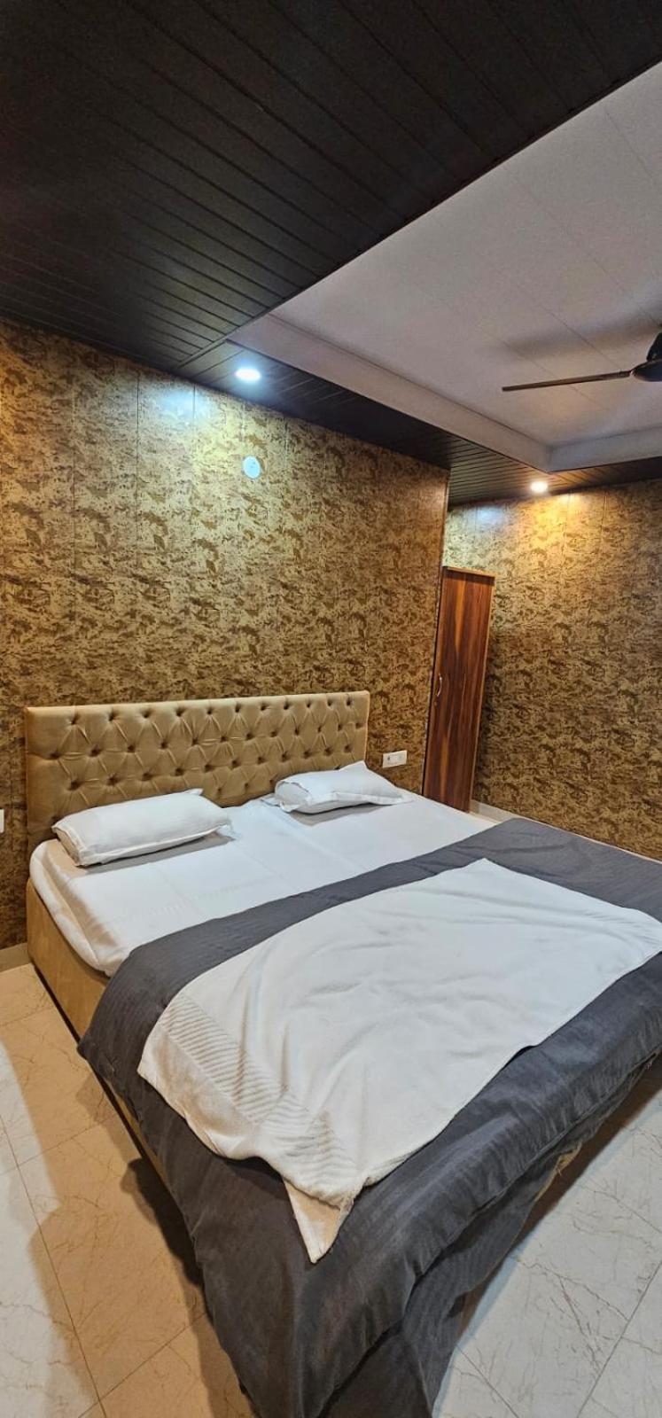 Hotel Mussoorie Gold Mary Esterno foto